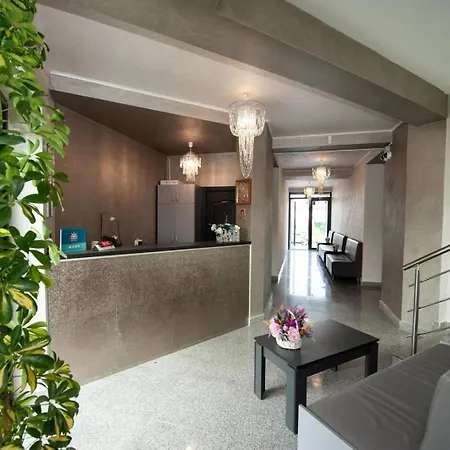 ホテル Cittadini Residence ナボダリ