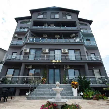 Cittadini Residence ホテル 3*